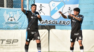 Luis López sigue haciendo historia en Temperley