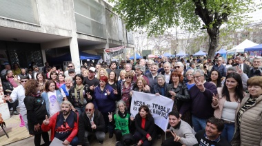 Emotivo homenaje en el ex Pozo de Banfield a 46 años de la Noche de los Lápices