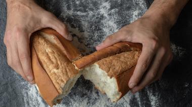 “En Ezeiza el pan estará $360 y esperamos mantenerlo hasta enero”, indicó Santillán