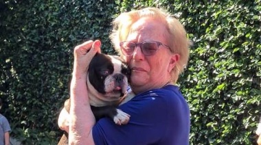 Final feliz: La jubilada a la que desvalijaron su casa recuperó su perro
