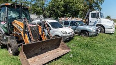 Detenciones y secuestro de maquinaria en operativos de la policía y el municipio contra los loteos ilegales