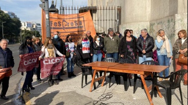 Gremios médicos se movilizaron contra la reforma sanitaria que plantea el gobierno