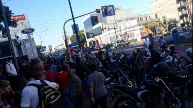 Motociclistas ratificaron que hoy a las 17 cortarán las dos manos de Yrigoyen