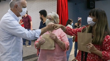 Grindetti homenajeó a las mujeres lanusenses por su día