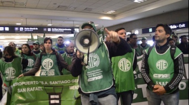 Trabajadores de la ANAC van al paro y acusan a las autoridades de una política “low cost”