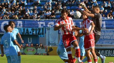 El complicado momento de Talleres de Escalada en la Primera Nacional