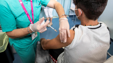 Desde VacunaME advierten que “la vacunación se detuvo” y exigen nuevos turnos