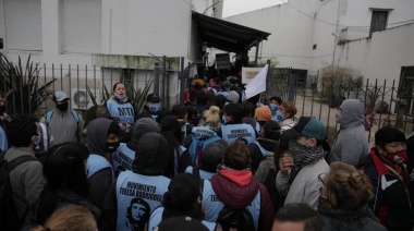Organizaciones sociales tomaron la Municipalidad de Lomas de Zamora