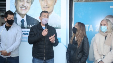 Galdurralde inauguró unidad básica  y conversó con jóvenes de Lanús