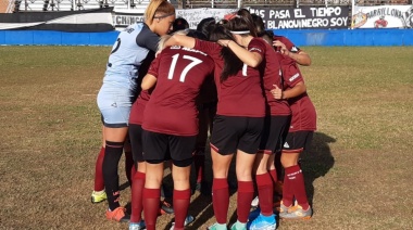 El Porvenir goleó a Lanús y está a un paso de la clasificación