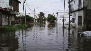 Julián Álvarez respondió un informe de PDSur y responsabilizó a Díaz Pérez por las inundaciones