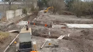 Avanza obras hidráulicas que beneficiarán a más de 250 mil vecinos
