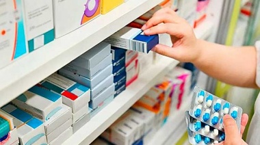 Fernández aseguró que “muchos laboratorios no entregan los medicamentos”