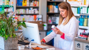 Farmacéuticos advierten que “el precio de los medicamentos se disparó y bajó un 45% la demanda”