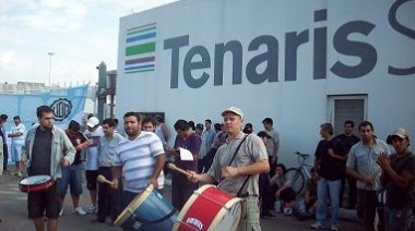 En plena cuarentena, Techint rebaja salarios en su planta de Valentín Alsina