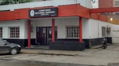 Se separó hace seis años, su ex pareja amenaza con mostrar "fotos intimas", y teme por su vida