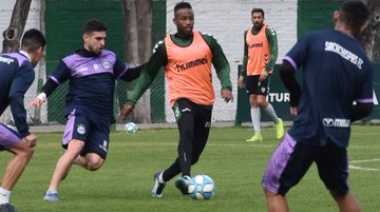 Banfield goleó en un nuevo amistoso