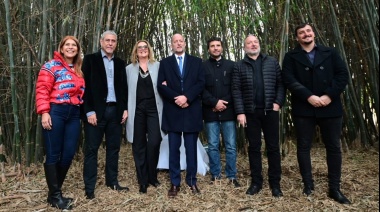 Insaurralde y Ferraresi inauguraron el invernadero Azucena Villaflor en Avellaneda