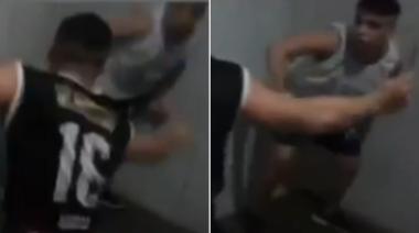 Está preso por asesinato y sube videos practicando con "facas"