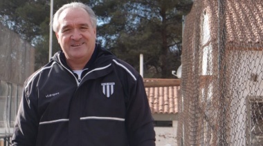 Bianco: "Al jugador hay que hablarle simple, potenciarlo y entre todos sacar a Temperley adelante"