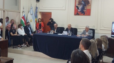 El Concejo tratará el pedido de licencia de Grindetti, que viajará a italia