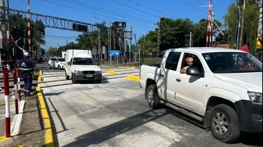 El paso a nivel del Arco de Calzada ya está habilitado al tránsito