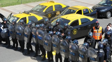 Insólito: gremios deberán pagarle a un policía por ser herido en una manifestación