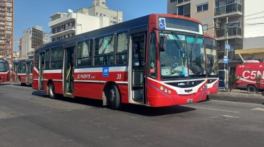 Protesta en Lanús por el colectivero baleado: "Están esperando que nos maten"