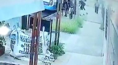 Patota se negó a pagar el pasaje y bajó a trompadas a un colectivero en Claypole