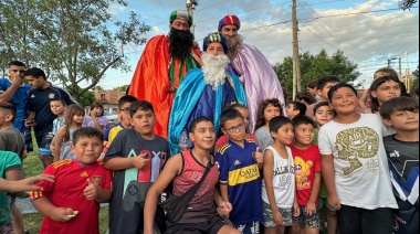 Los Reyes Magos llenaron de magia las calles de Almirante Brown