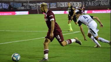 Lucas Vera: "Estoy contento de volver a jugar en Lanús"