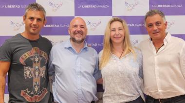 Sin diálogo formal, LLA busca llevarse puesto al PRO en la Provincia
