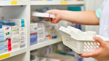 Fernández aseguró que “no hay disparada inflacionaria en las farmacias”