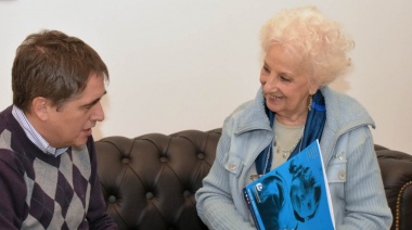 La Defensoría realizó actividades por la identidad a 45 años de la fundación de Abuelas