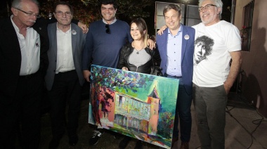 Cascallares encabezó los festejos por los 148 años del edificio "La Cucaracha"