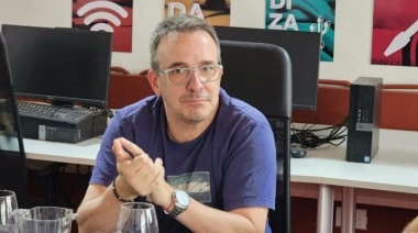 Para Villa, "Julián Álvarez busca excusas para mostrar el motivo real del por qué no arranca”