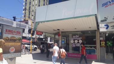 Detienen en pleno centro a un ladrón acusado de robar un local de celulares