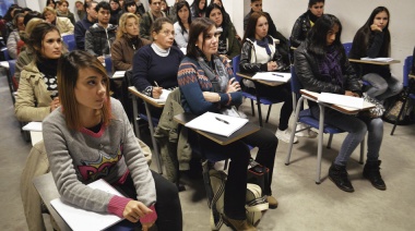 Presentan un relevamiento sobre cuáles son las preferencias culturales de los jóvenes