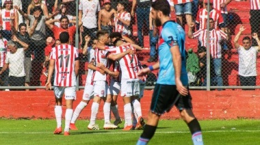 Continúa en caída libre