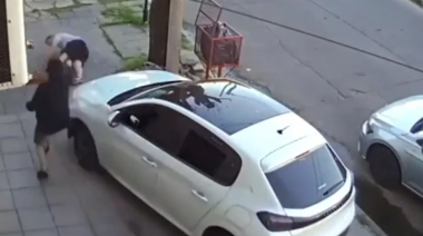 Ola de robos de autos en Lanús: atacan armados y a plena luz del día