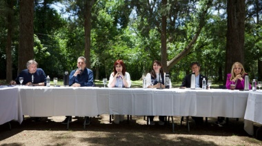 El trasfondo de un posible desdoblamiento esconde el manejo de la lapicera