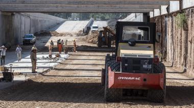Pavimentan el túnel del Viaducto de la Rotonda Los Pinos en Burzaco