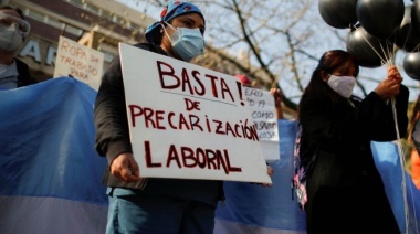 Personal de salud de todo el país protestan por las malas condiciones laborales