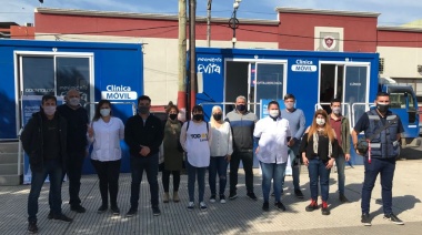 Balladares presentó la "clínica móvil" en Plaza San Martín de Villa Industriales