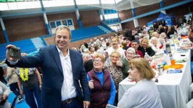 Brown celebró el “Día del Jubilado” en una jornada con más de 2 mil adultos mayores