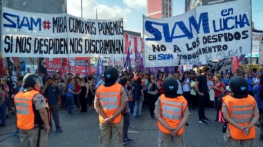Trabajadores de Siam vuelven a cortar Puente Pueyrredón para reclamar que se cumplan las reincorporaciones