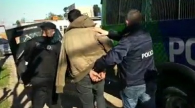 Sigue la búsqueda del prófugo por el crimen de un hombre fusilado delante de su familia