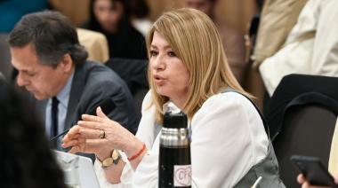 Mónica Litza aseguró que Milei "rompió puentes con gobernadores y legisladores por mala praxis política”