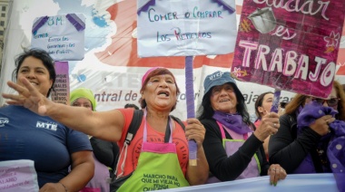 Después del #8M: Las argentinas ganan menos y sufren peores condiciones laborales