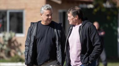Se adelantó Julio en Banfield